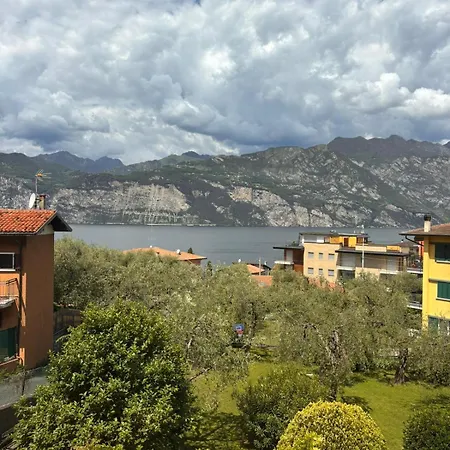 Verdeacqua, Apartment